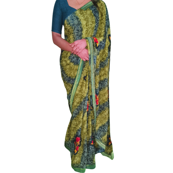 Supriya Women's Floral Printed Chiffon Saree with Blouse - Image 2